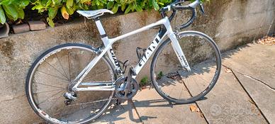 bici corsa carbonio