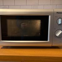 Microonde Panasonic nn-e229m