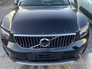 Muso musata frontale completo VOLVO XC40 D3 2.0D P