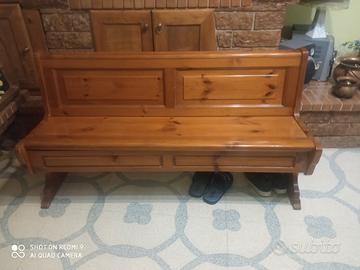 panchina in legno 