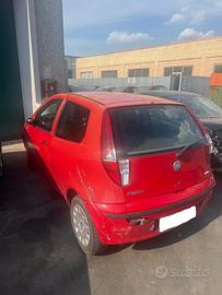FIAT PUNTO 1.3 D 51KW 5M 3P (2007) RICAMBIO USATO