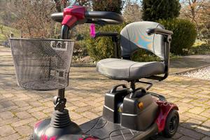 Scooter elettrico per anziani