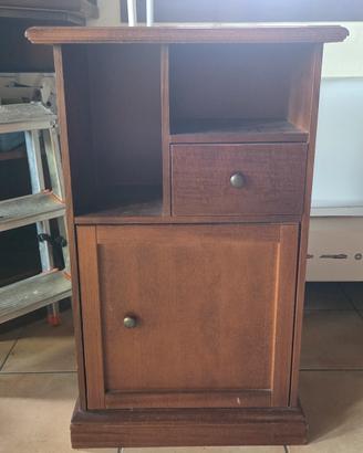 mobiletto in legno