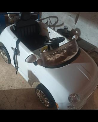macchinina Fiat 500 elettrica