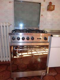 Cucina con forno a gas metano Lofra