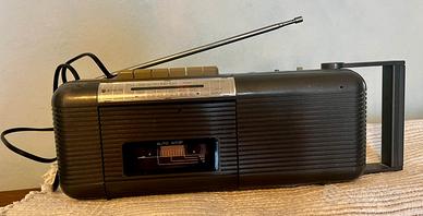Radio registratore portatile Alpha-Tek vintage