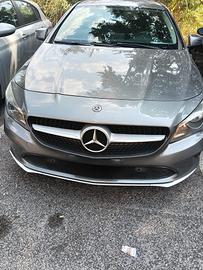 Mercedes CLA 180 d 