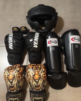 Attrezzatura boxe/kick boxing/muay thai/mma