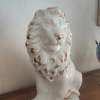 statua leone 