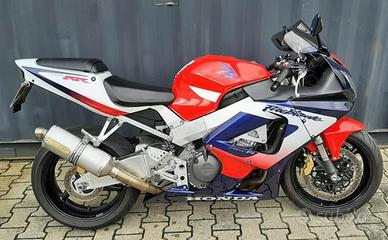 HONDA CBR 900 RR Fireblade