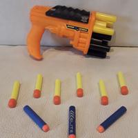 Pistola Spara Dardi con 2 caricatori girevoli, Top