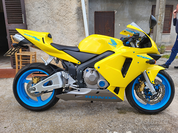 Honda cbr 600 rr