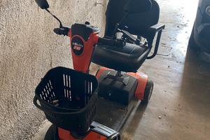 Scooter per disabili/ anziani