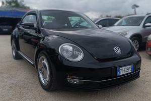 Volkswagen Maggiolino 2012  1.6 TDI 105cv