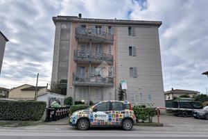 2 LOCALI A COLLESALVETTI