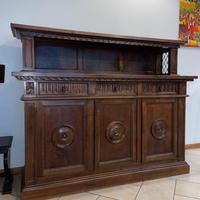 credenza in noce