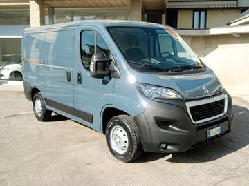 Peugeot Boxer 330 2.2 BlueHDi 120cv