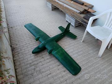 aereo RC bimotore 1750 AA