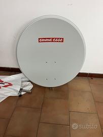 Antenna satellitare