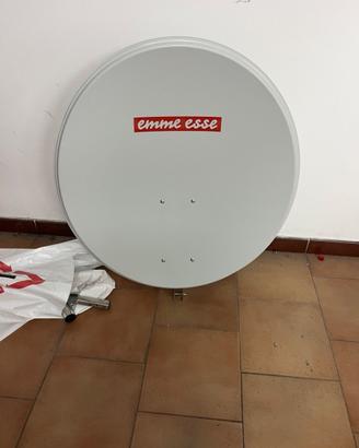 Antenna satellitare
