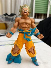 ACTION FIGURE GOKU SUPER SAYAN