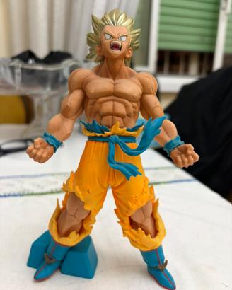 ACTION FIGURE GOKU SUPER SAYAN