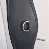 Sottopancia in cuoio