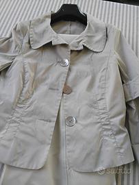 Giacchino impermeabile grigio perla con pantaloni