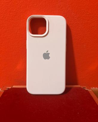 cover in silicone iPhone 15