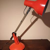 Lampada da tavolo di design anni 70 rossa
