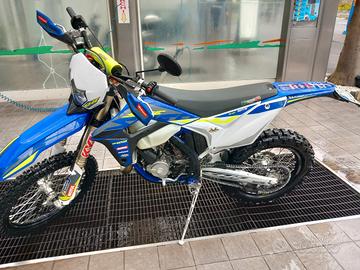 Sherko 125 2 tempi Se-racing omologata Motard/Endu