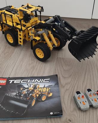 Lego ruspa volvo