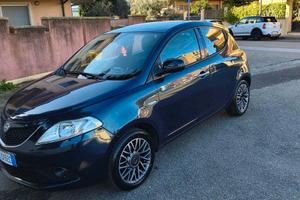 Lancia Ypsilon 1.2 benzina da 51 kW (68 CV), versi
