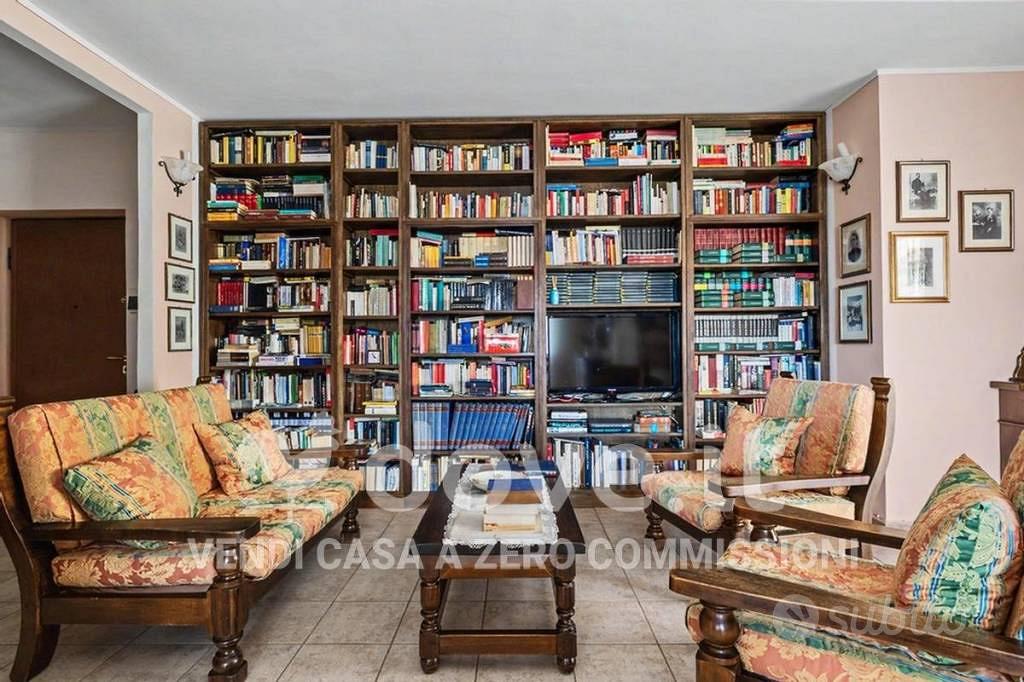 Appartamento di 126 m² con 4 locali a Nuoro - Vista 2