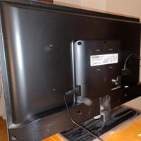 TELEFUNKEN LED TV 32” con Fire TV Stick