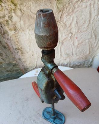 TRAPANO A MANO ANNI 60 FUNZIONANTE