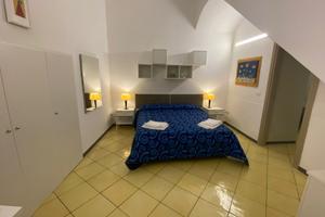 Bilocale in fitto zona Plebiscito Napoli