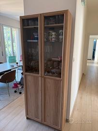 IKEA BILLY con ante OXBERG