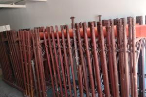 impalcatura completa  e cavalletti per intonaco 