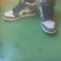 Scarpe nike air jordan 1 mid