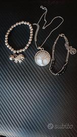 Collana e due bracciali