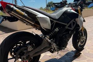 PREZZO TRATTABILE APRILIA DORSODURO 750cc