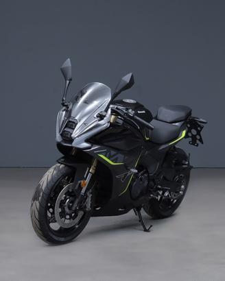 BENELLI Tornado 550