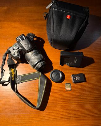 Nikon D5100 NIKKOR 18-55mm