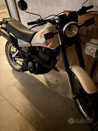 yamaha XT550 del 1983