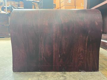 Tavolino Basso in Legno Massello dal Design Curvo