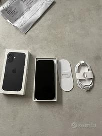 Apple Iphone 16 nero 128 scontrino