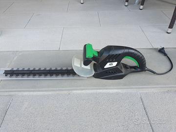 Tagliasiepe elettrico a filo Bosch