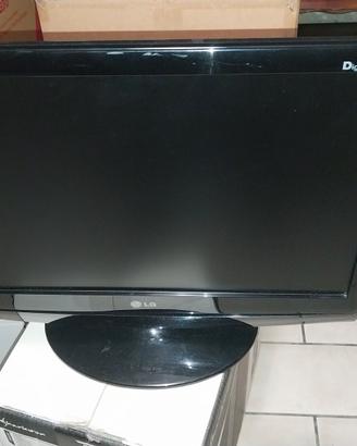 Monitor / TV LG 19"