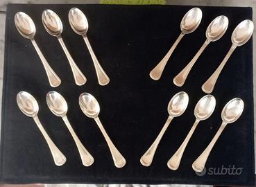 Servizio 12 cucchiaini da caffè in argento 800